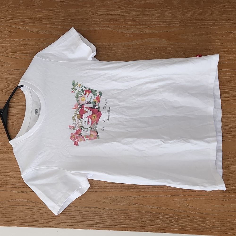 Levi's cotton white floral t-shirt Size XS